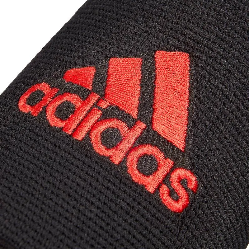 adidas Essential Wrist Support