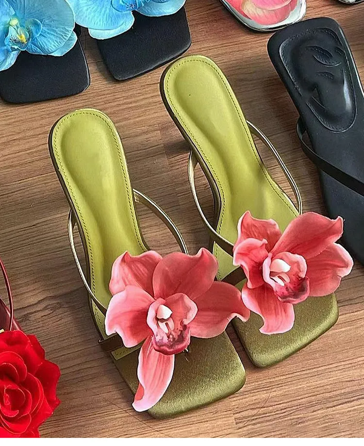 Alisia Leather Floral Sandals