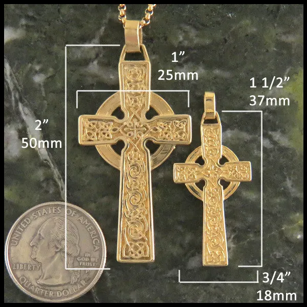 Celtic Adomnan Cross Pendant in 14K Gold