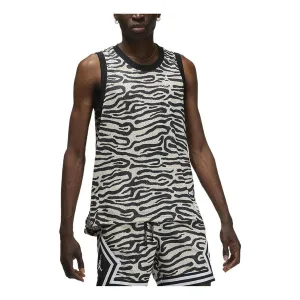 Men's Air Jordan Irregular Texture Alphabet Printing Mesh Training Sports Pearl White Vest, Multicolor