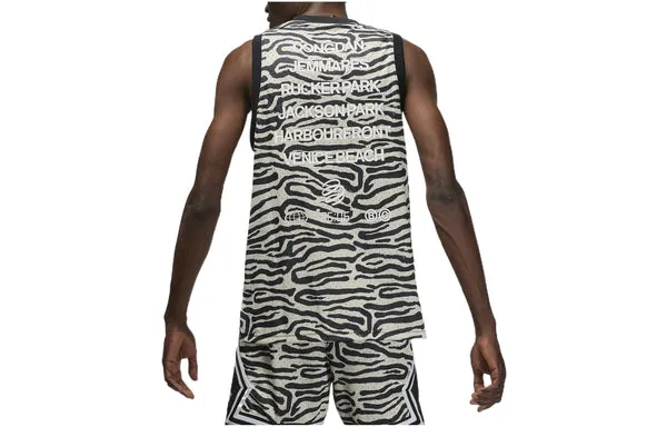 Men's Air Jordan Irregular Texture Alphabet Printing Mesh Training Sports Pearl White Vest, Multicolor