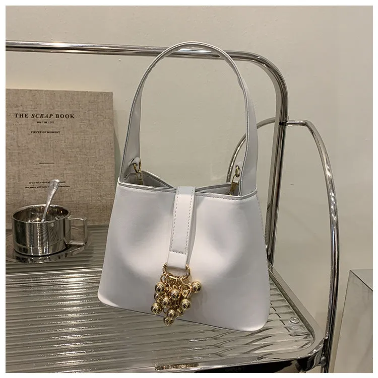 Texture Portable Bucket Bag Female Spring And Summer New New Trendy Fashion Girl Simple Shoulder Messenger Bag